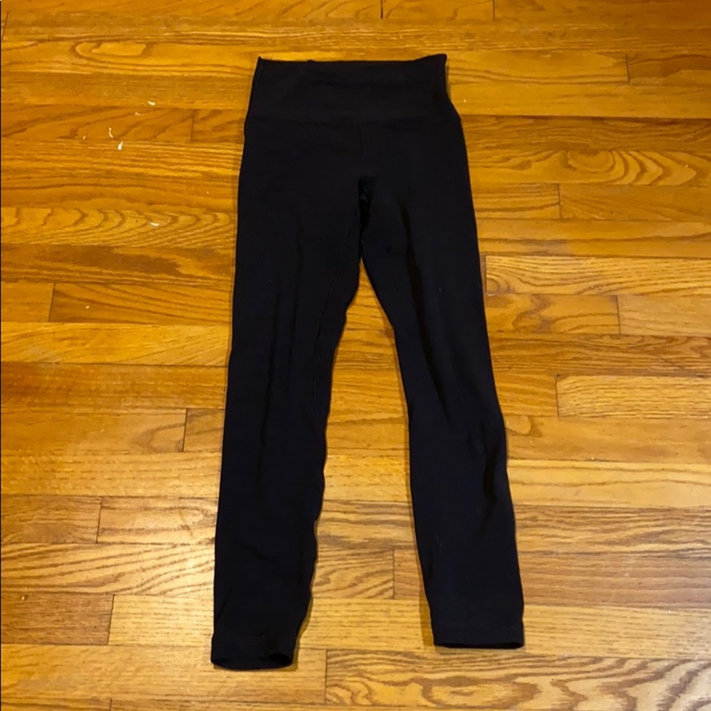 High waisted lulu lemon leggings.